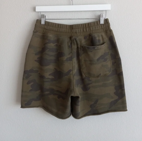 Todd Snyder × Champion Fatigue Green Camo Cutoff Sweatshort S - Picture 11 of 12